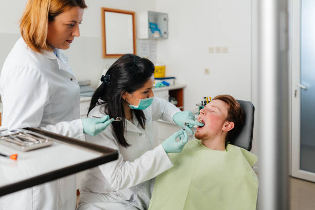 Best Emergency Tooth Extraction in Henderson, KY